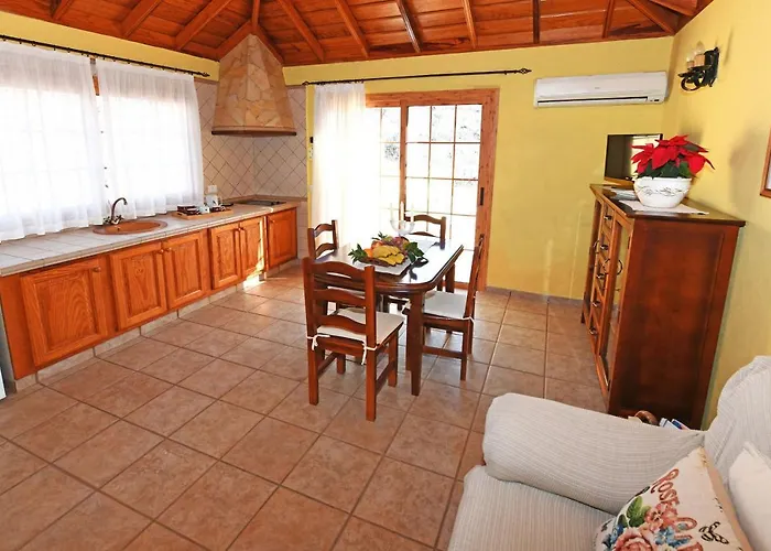 Casa Ivan Holiday home *